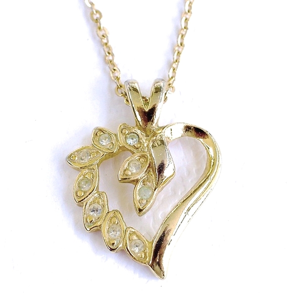 ๐๐ Vintage Gold Base Rhinestones Half Journey Heart Pendant & Earring Set - Picture 2 of 8